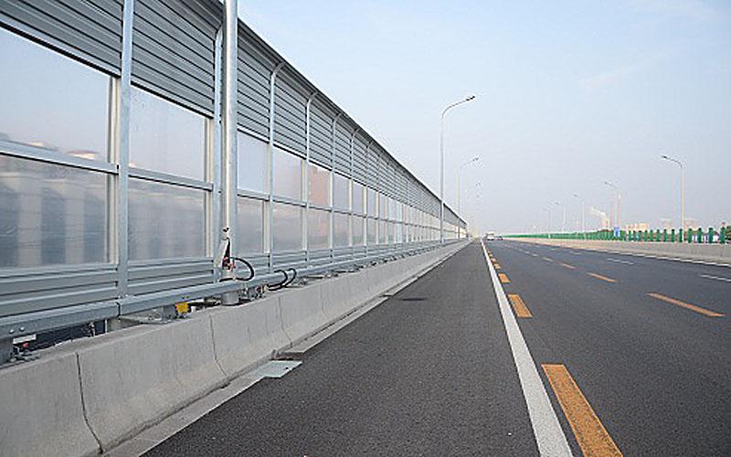 工業(yè)車(chē)間噪聲太大？降噪教你這四招！